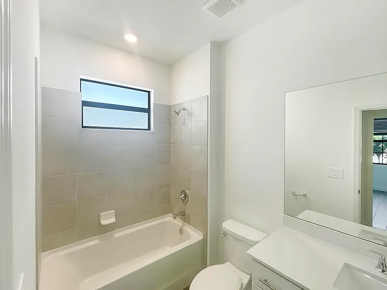 19278 Hinkley Dr — Photo 12