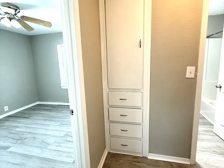 404 Ash St — Photo 14