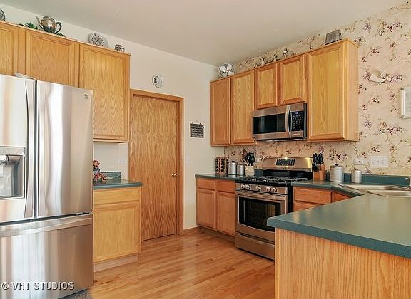 3rd image of 2204 Mohican Dr