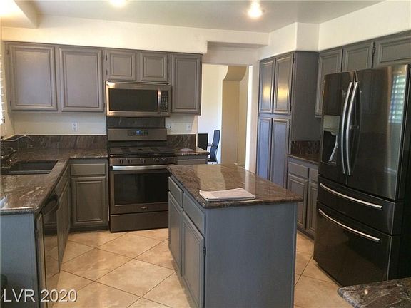 2nd image of 4841 Spanish Wells Dr