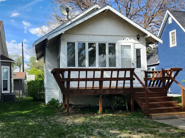 419 W 10th Street, North Platte, NE 69101