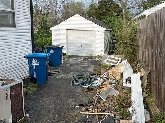 5th image of 1509 Bradford Ave