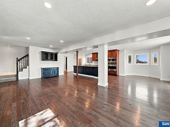 5th image of 6700 Skylark Cir