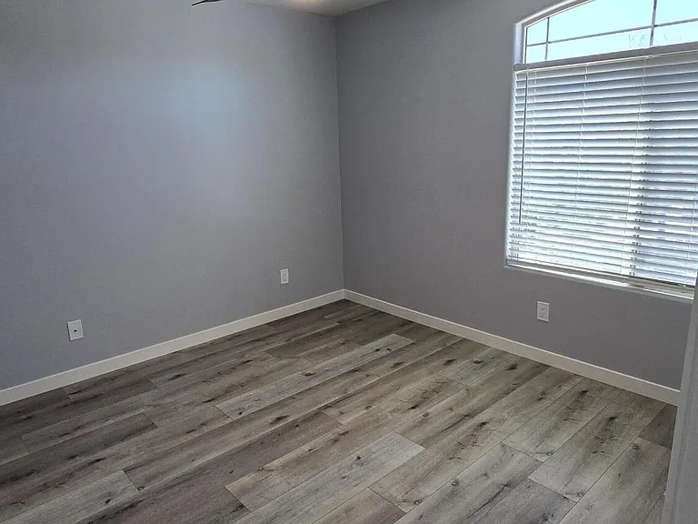 23451 N El Frio Ct — Photo 32