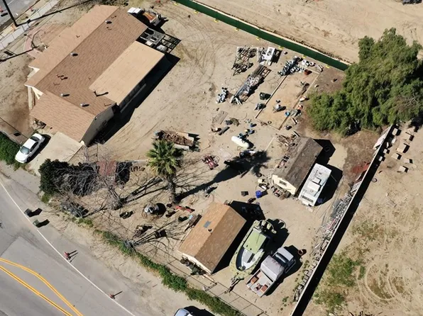 16490 Jurupa Ave, Fontana, CA 92337