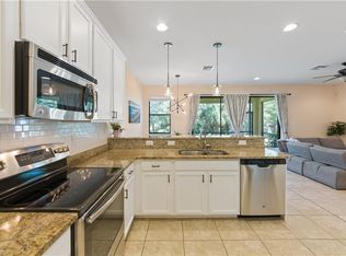 15330 Summit Place Cir #165, Naples, FL 34119