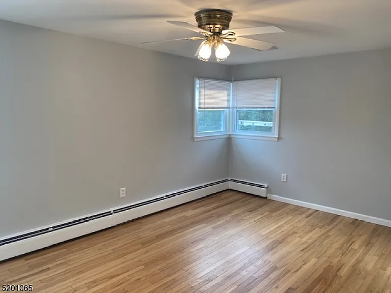 694 Foothill Rd — Photo 25