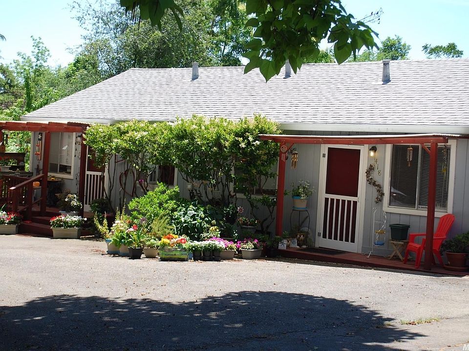 1st image of 420 Earl Ave