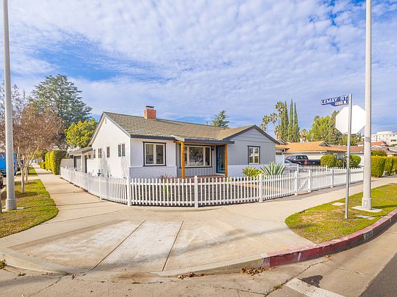2nd image of 6701 Noble Ave
