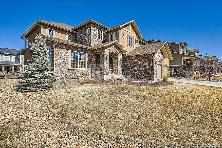 Building Photo - 11602 Pine Canyon Dr