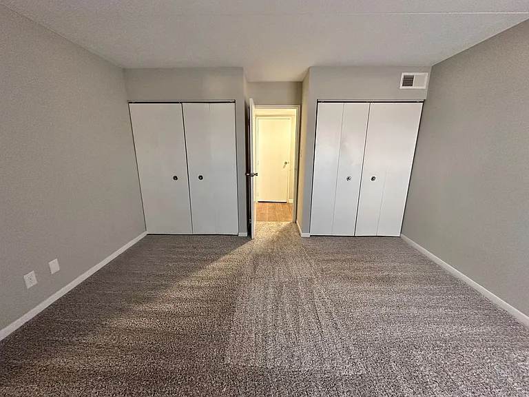 The Hammond Apartments — Photo 25