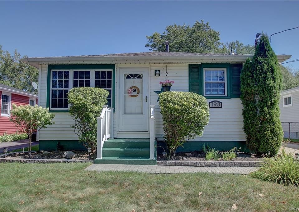 1st image of 193 Thorndale Ave