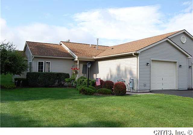 1st image of 936 Walden Pond Ln