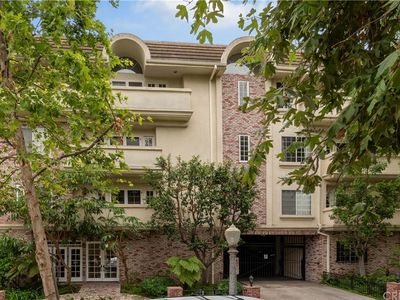 14538 Benefit St UNIT 304, Sherman Oaks, CA, 91403