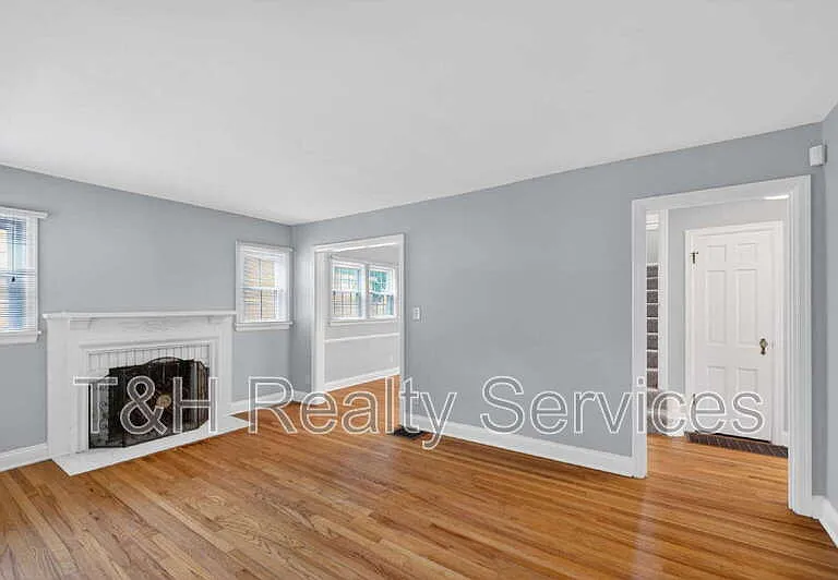 5946 Haverford Ave — Photo 8