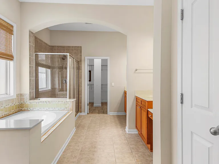 103 Amherst Way — Photo 35