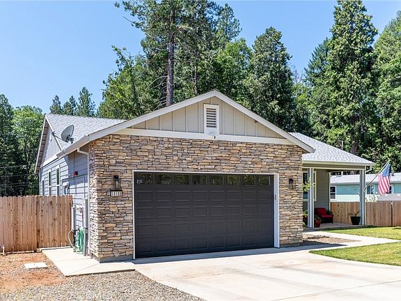 2nd image of 14106 Norwich Cir
