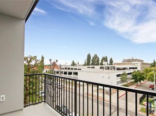 14333 Sylvan St #203, Van Nuys, CA 91401