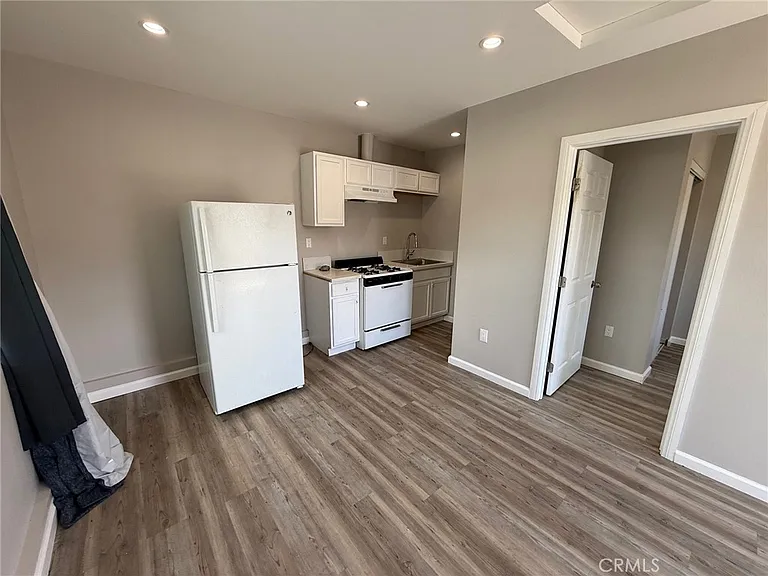 38232 Gunton Dr #B — Photo 9