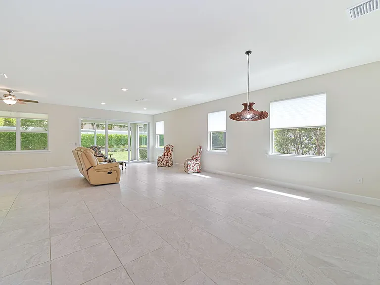 10530 Otter Key Ln — Photo 15