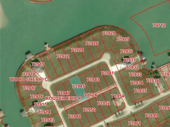 175 Chateau Way, Pt Lavaca, TX 77979