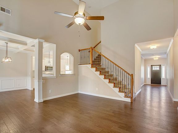 5th image of 1245 Gentry Dr