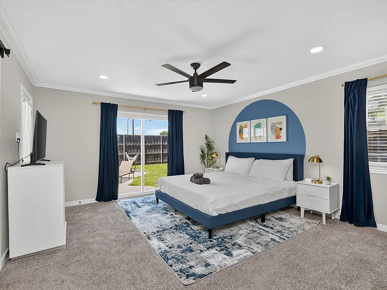 1205 Hillsdale Dr — Photo 13