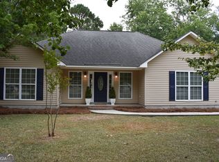 725 S Rountree St, Metter, GA 30439