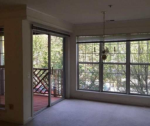 3rd image of 2816 Emma Lee St APT 201