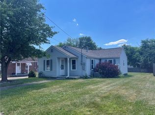 885 Alta Rd, Springfield, OH 45503