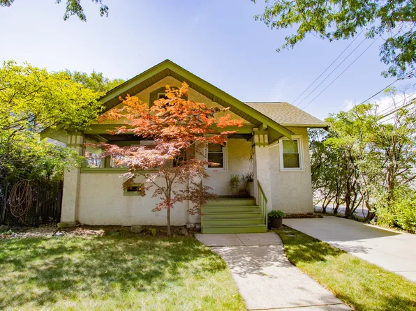 4742 N Knox Ave, Chicago, IL 60630