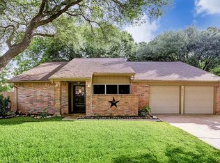 10318 Oak Limb Dr, Houston, TX 77065
