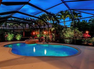 980 Glen Lake Cir, Naples, FL 34119