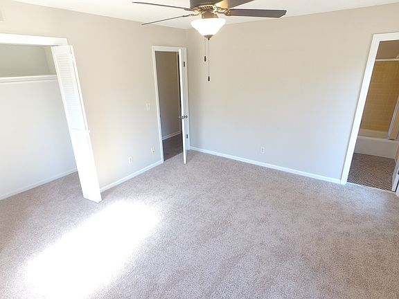 4th image of 1420 Brookgreen Dr