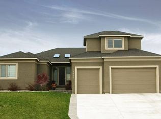 3635 Nottingham Dr, Richland, WA