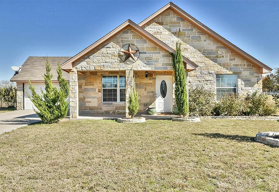 1st image of 429 Penny Ct