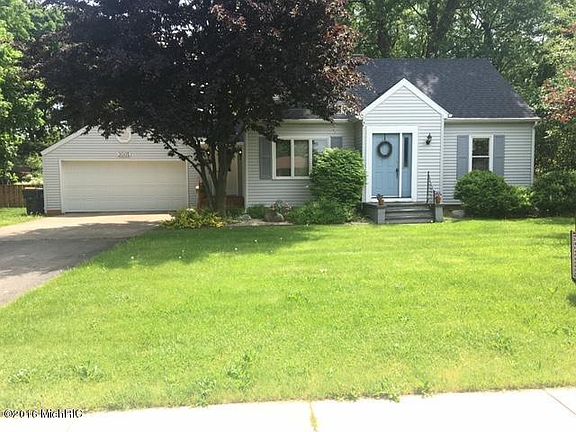2nd image of 3005 W Milham Ave