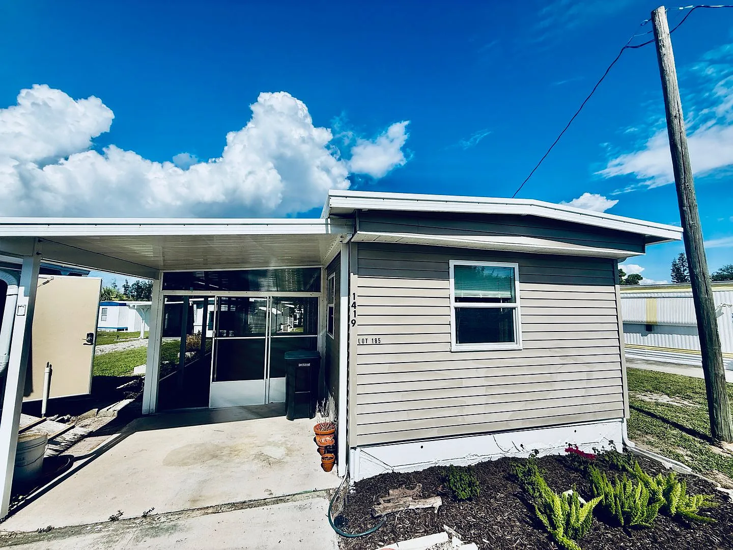 2/1 Charming 55+ Mobile Home Partially Furnished for Rent 1419 Turkey Creek Dr, Palm Bay, FL 32905 — Photo 3