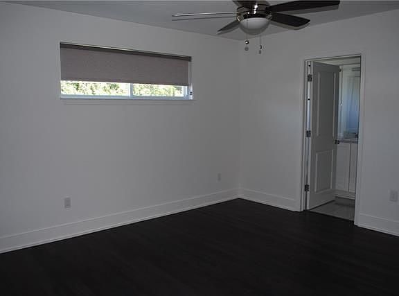 4th image of 2833 Saint Charles Ave APT 37A