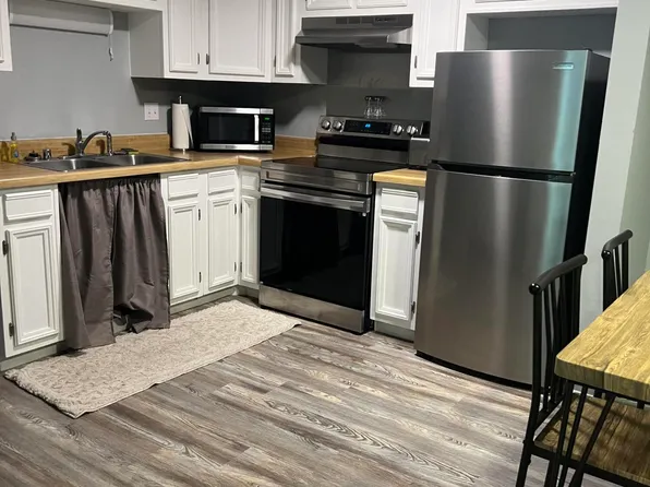 139 E Valley Point Ln, Claysburg, PA 16625