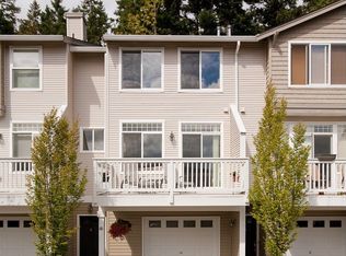 23300 SE Black Nugget Rd UNIT G2, Issaquah, WA 98029