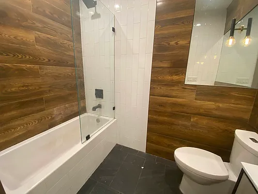 Rented by Premier Metro Realty Corp | media 14