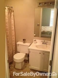 Master Bath
						:
						5x7-8 Marble Floor. New light fixture. Plumbing fixtures and sink top 3 yrs new.