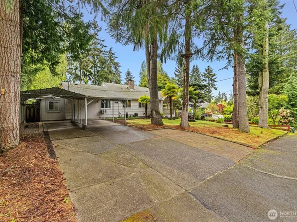 2051 S 223rd Street, Des Moines, WA 98198