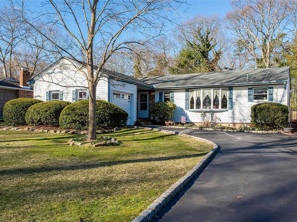 1st image of 138 Park Ln