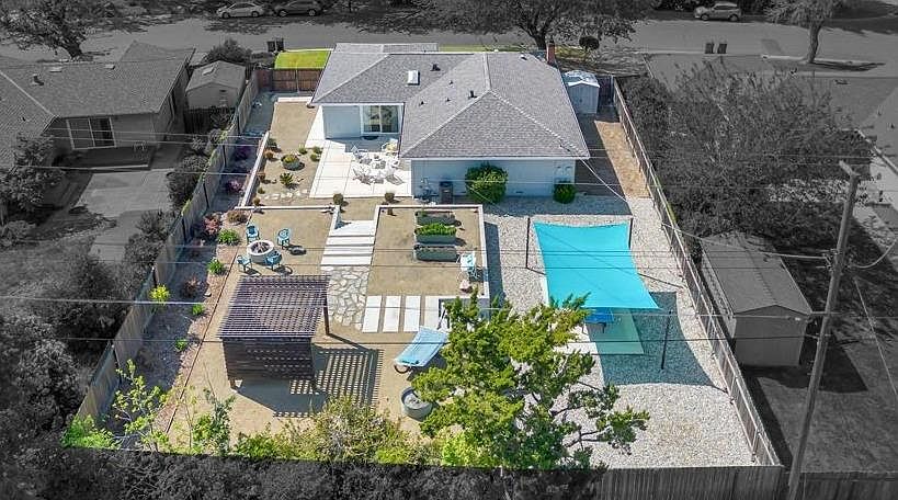 1st image of 5822 Southgrove Dr