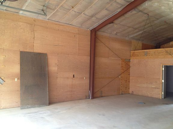 4th image of 605 River Oaks Dr