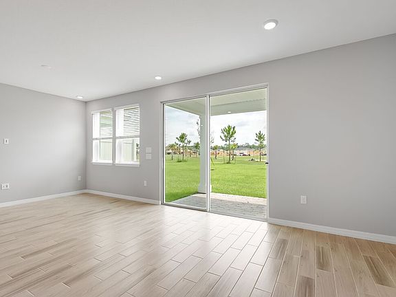 3rd image of 309 Cherry Elm Dr