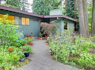 12233 NE 64th St, Kirkland, WA 98033