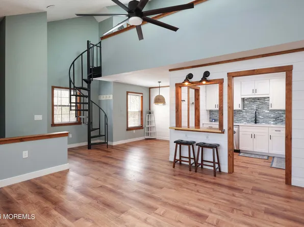 605 Begonia Court, Jackson, NJ 08527